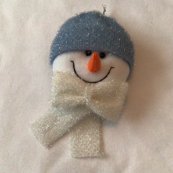 Happy Snowmen Set of three ornaments - Picture 3 of 8